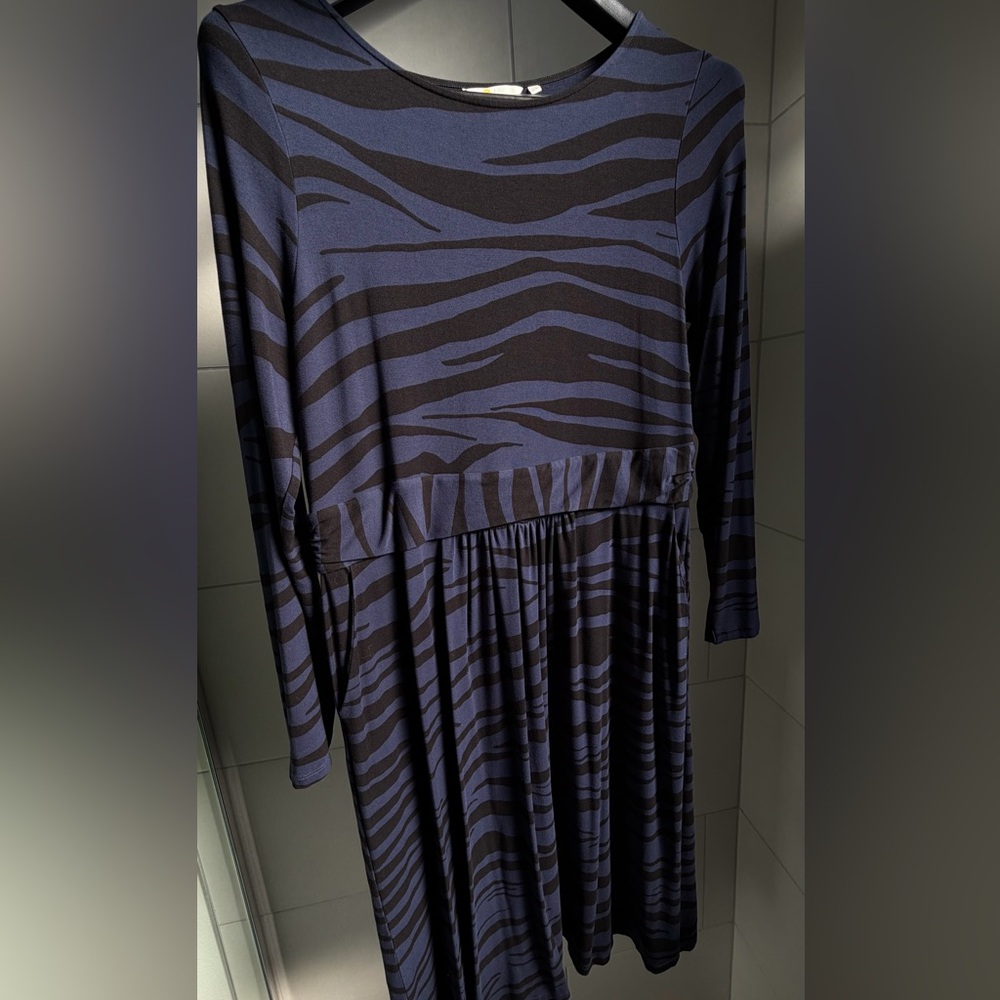 Boden Abigail Jersey Dress in Navy Zebra 16L - Picture 6 of 6